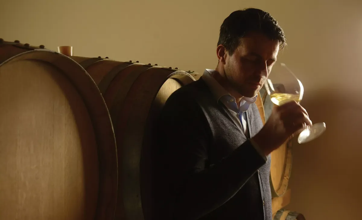 friuli-murva-Cantina_Barrique-assaggio.webp